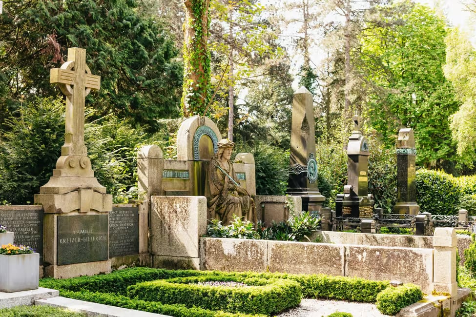 Melatenfriedhof Tour – Kunst & Geschichte in Köln