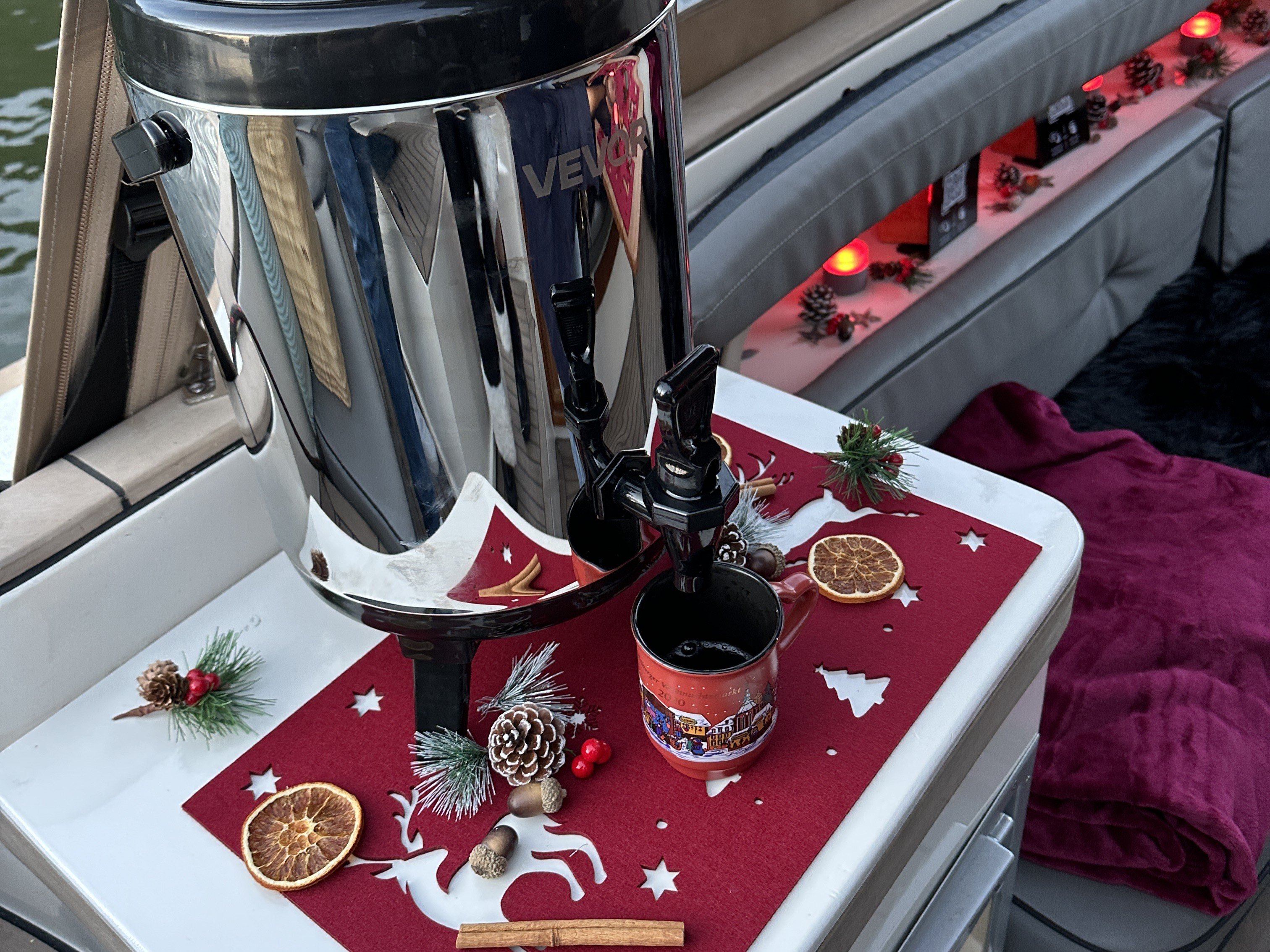 Glühweinfahrt Heidelberg – Romantische Festliche Schifffahrt im Winter