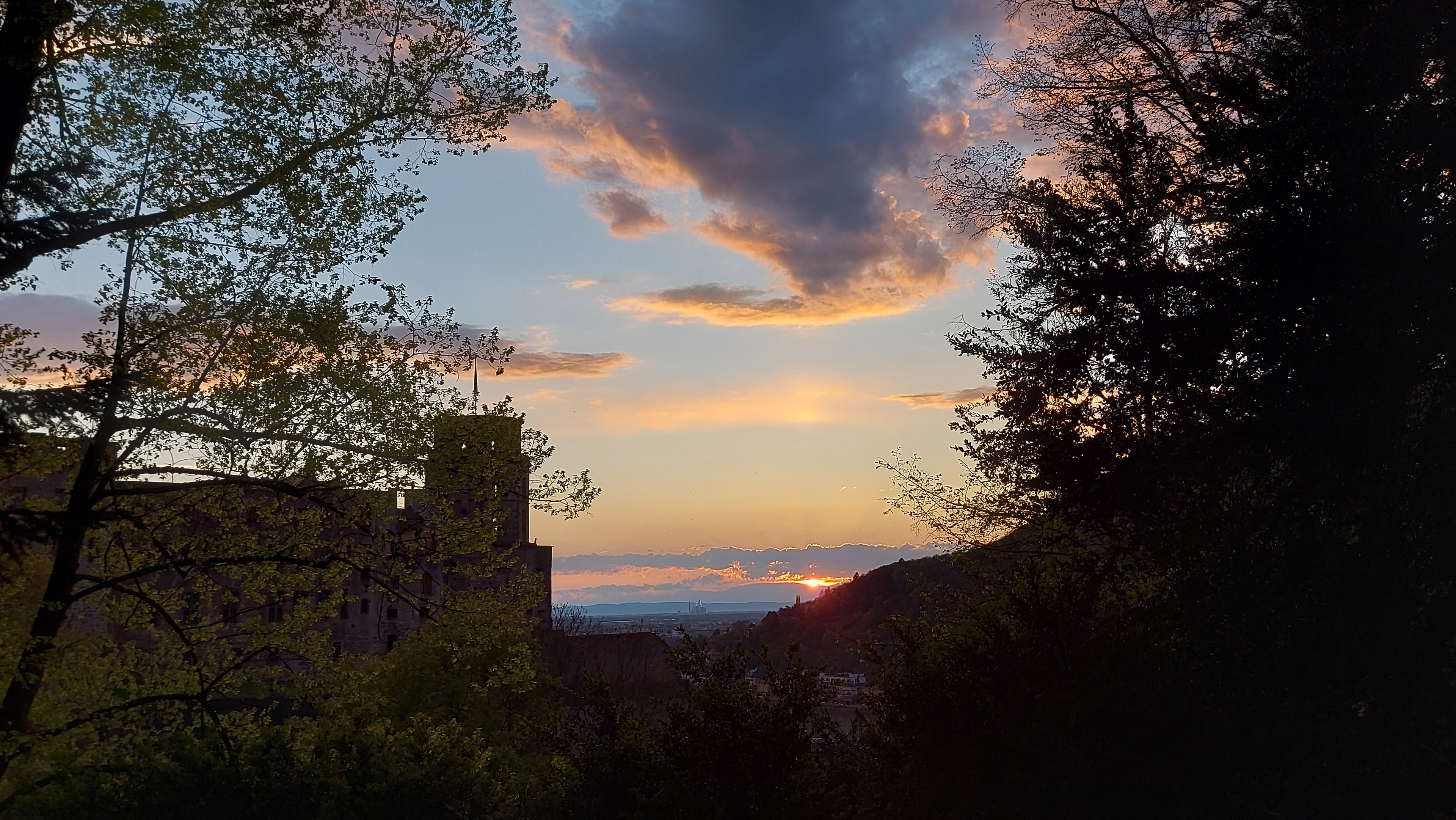 Romantisches Heidelberg bei Abenddämmerung 