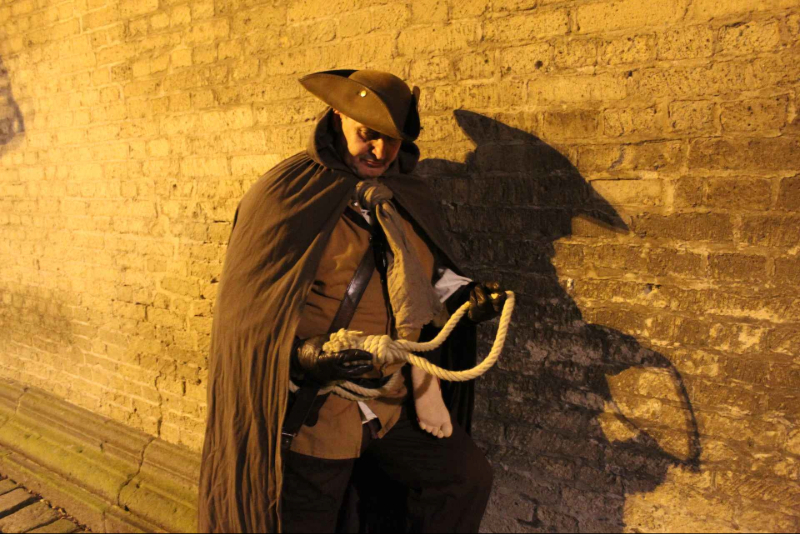 Henker, Hexen & Co. – Kostümführung Köln