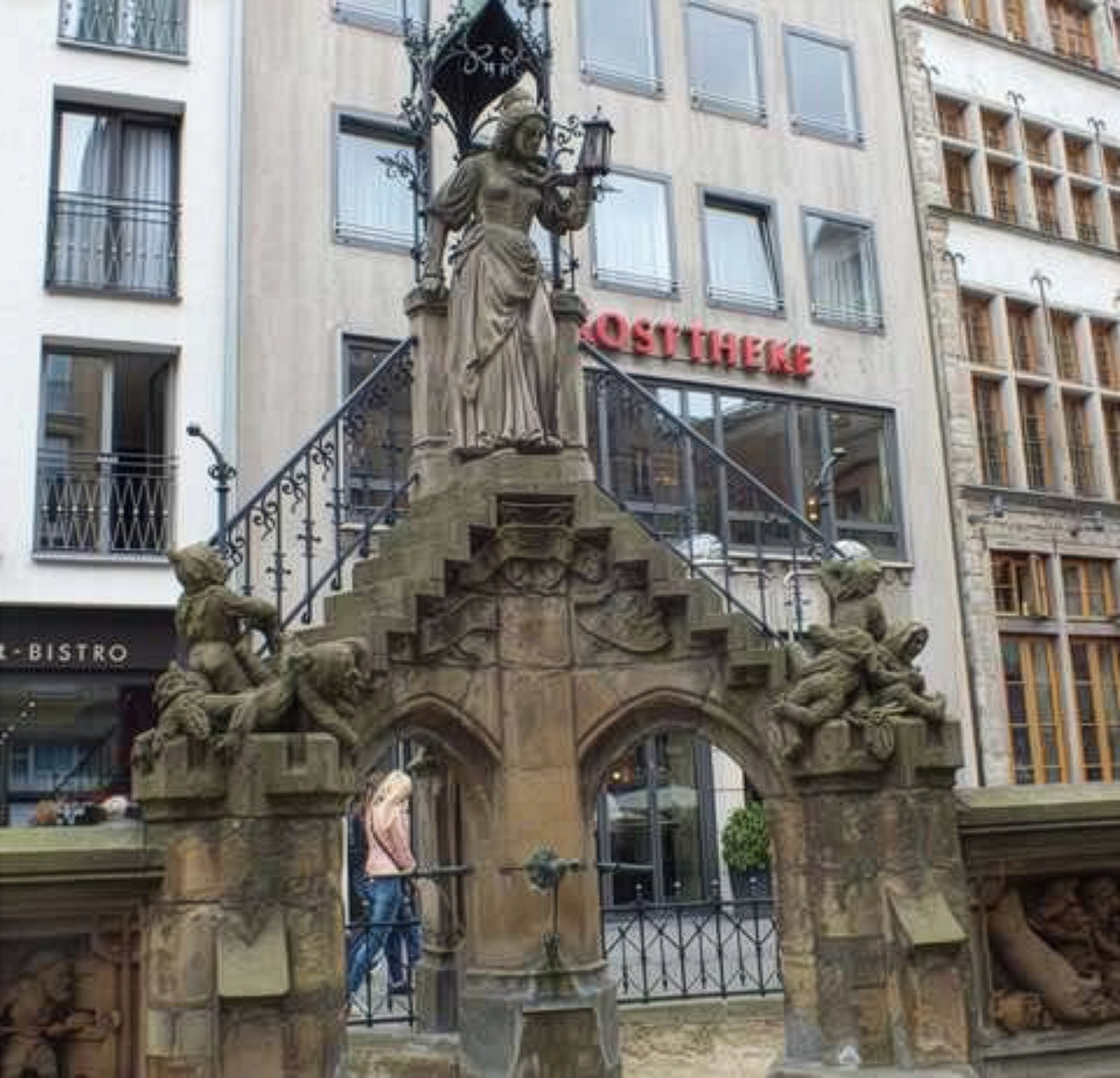 Auf den Spuren starker Frauen – Altstadtführung Köln