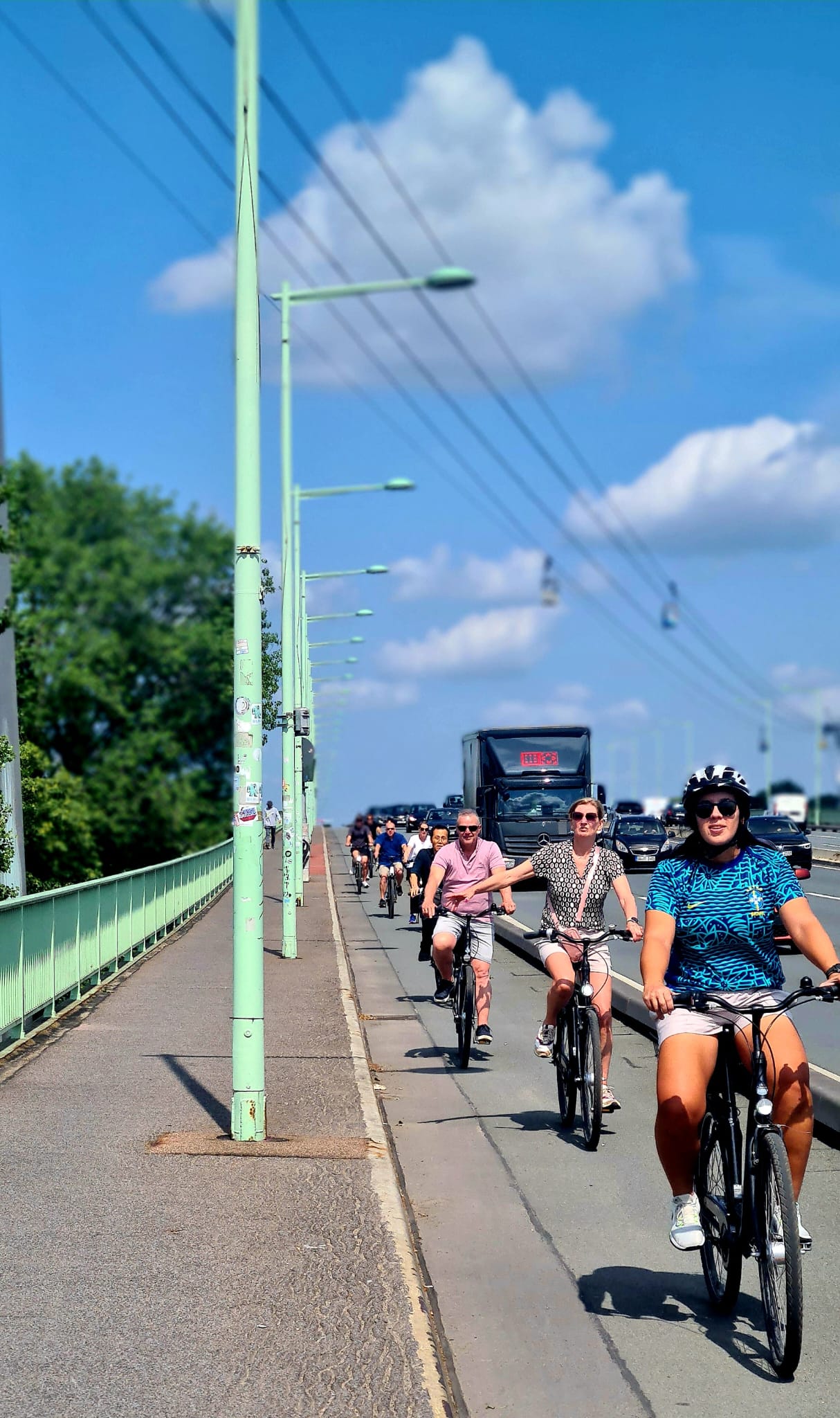 Geführte E-BIKE TOUR "Köln PANORAMA"