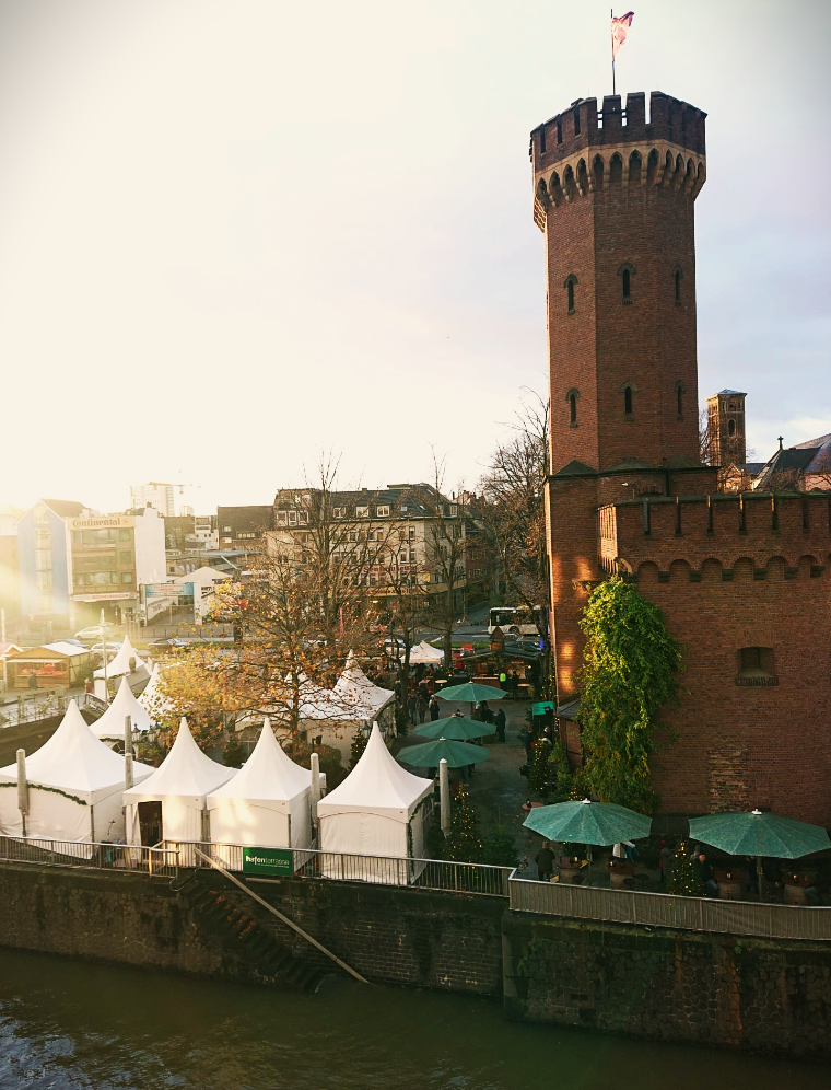 X-Mas Lights Bike Tour 