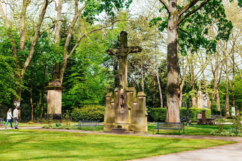 Melatenfriedhof Tour – Kunst & Geschichte in Köln