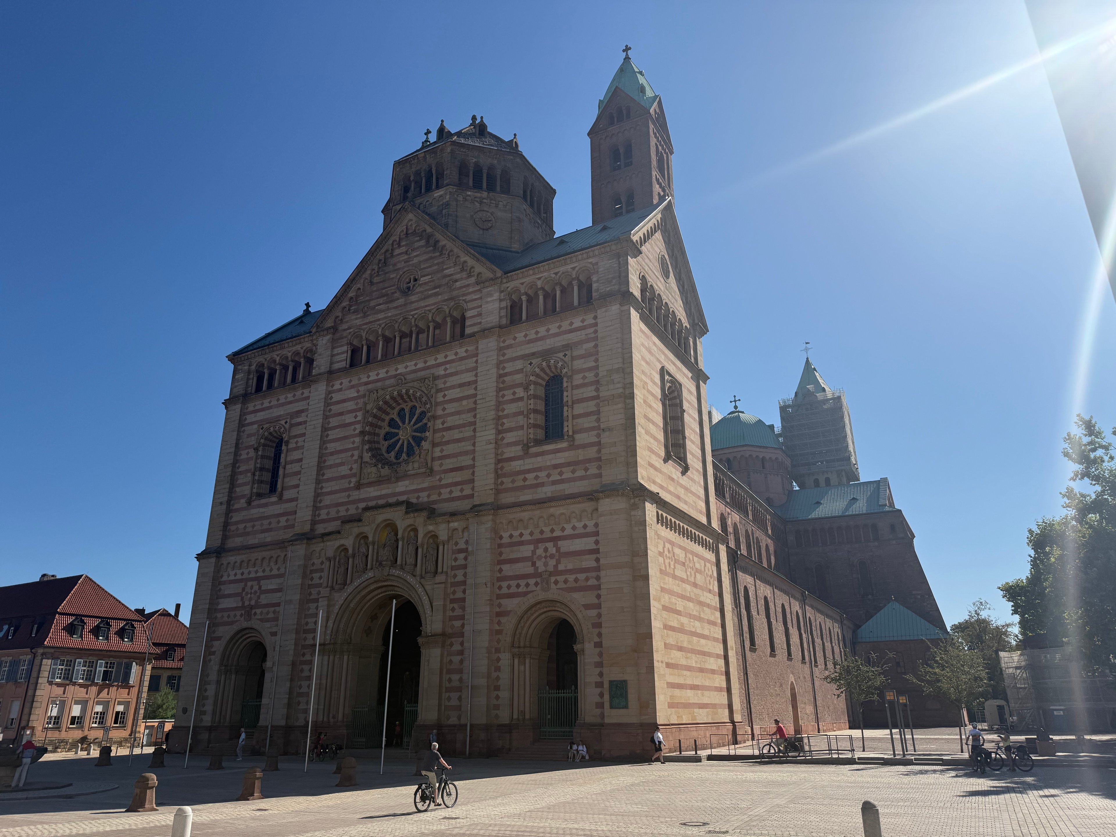 Speyer entdecken – Kaiserdom, Altstadt & Geschichte